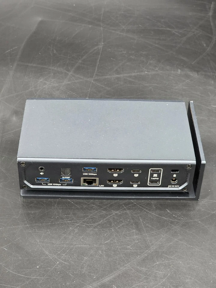Ivanky FusionDock Max 1 VCD10 Thunderbolt 4 Chips Docking Station - Image 4 of 4