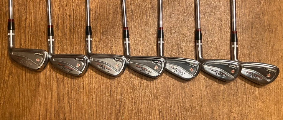 Juego de plancha Ben Hogan PTx PRO, varilla de acero flexible rígida estándar.  Foto 2 de 4