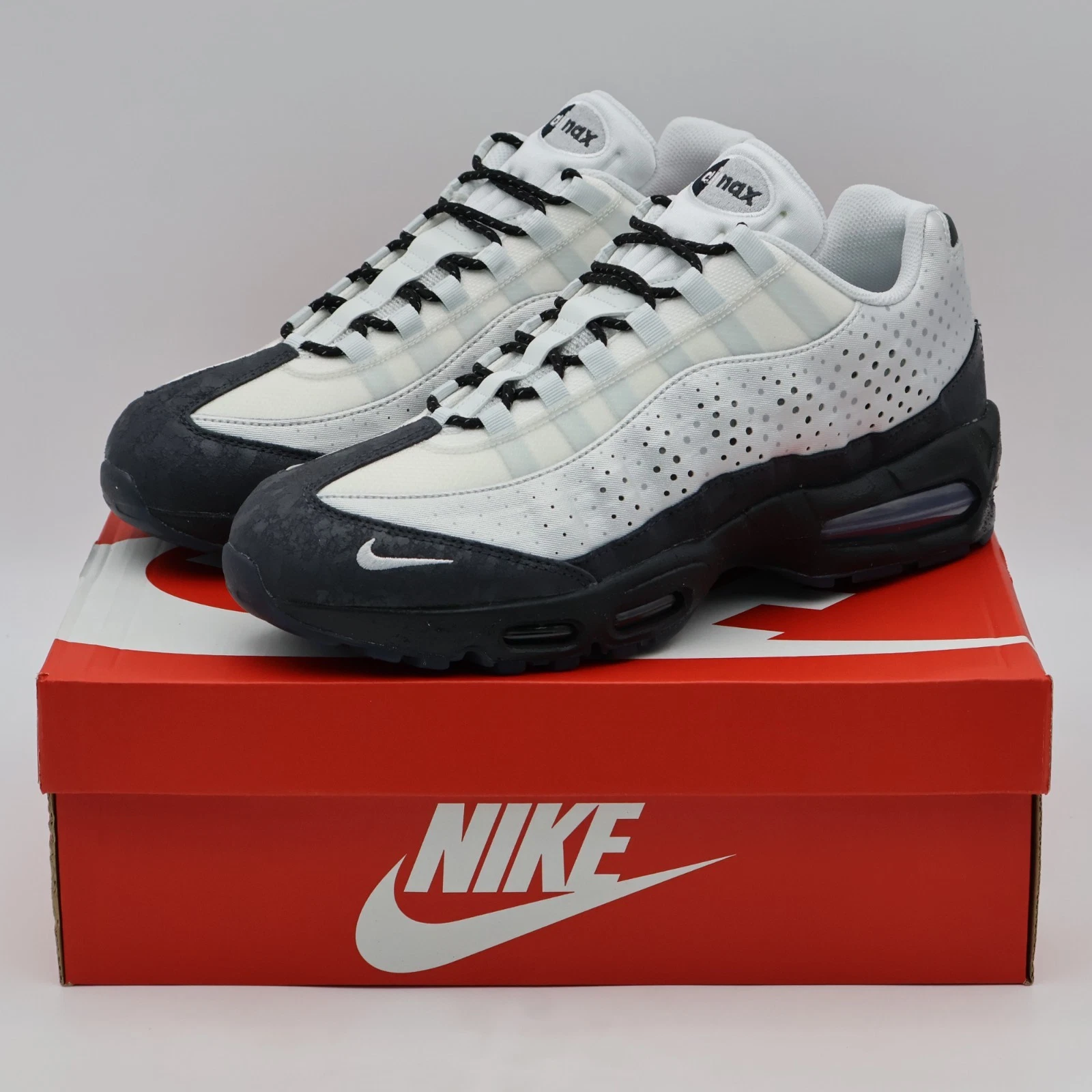 IQ3363-025 Nike Air Max 95 Big Bubble Seongsu (Men's)
Opens in a new window or tab