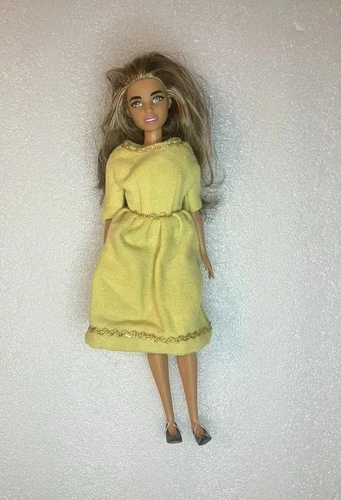 Barbie Teresa #HKB05 Barbie Doll Hispanic Neysa Head Petite Redress Vintage