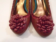 Poetic License leather mixed meadia dark pink with rose ornament 6.5B VINTAGE!