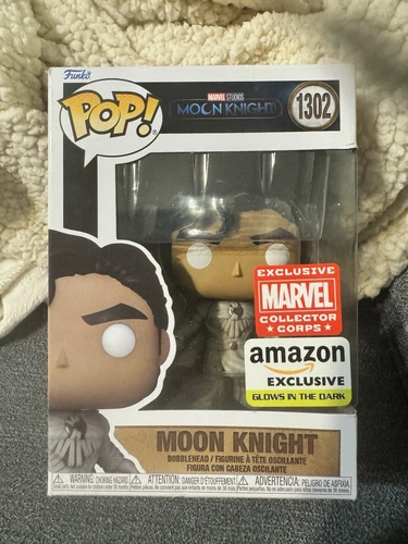 Funko Pop Moon Knight #1302 GITD Glow Amazon Marvel Collector's Corps Exclusive