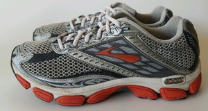 brooks glycerin size 8
