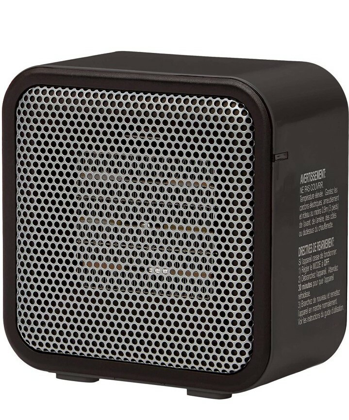 Amazon Basics 500-Watt Ceramic Small Space Personal Mini Heater Black
