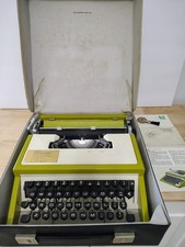 1970 Typewriter Montgomery Ward Escort 33 86 Character Original Case/ Directions thumbnail