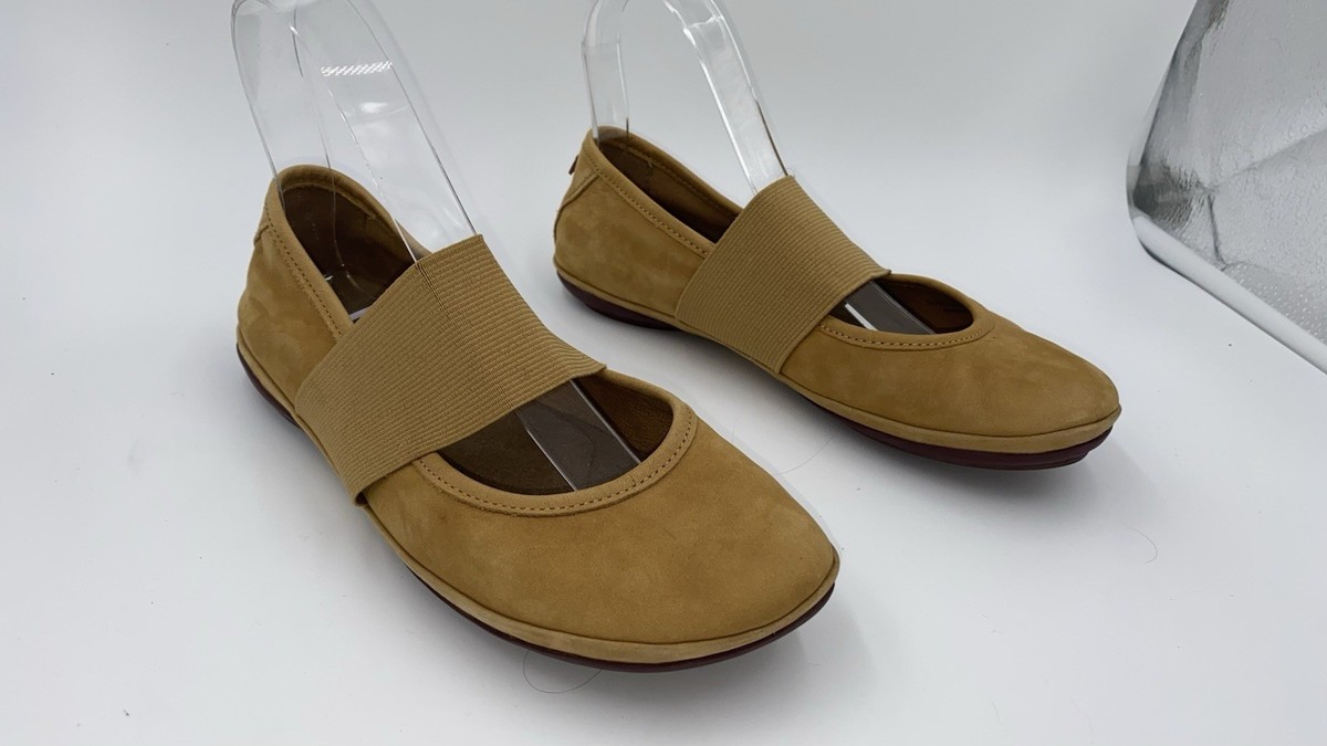 Camper Right Nina Shoes Womens 38 Elastic Strap Ballet Flats