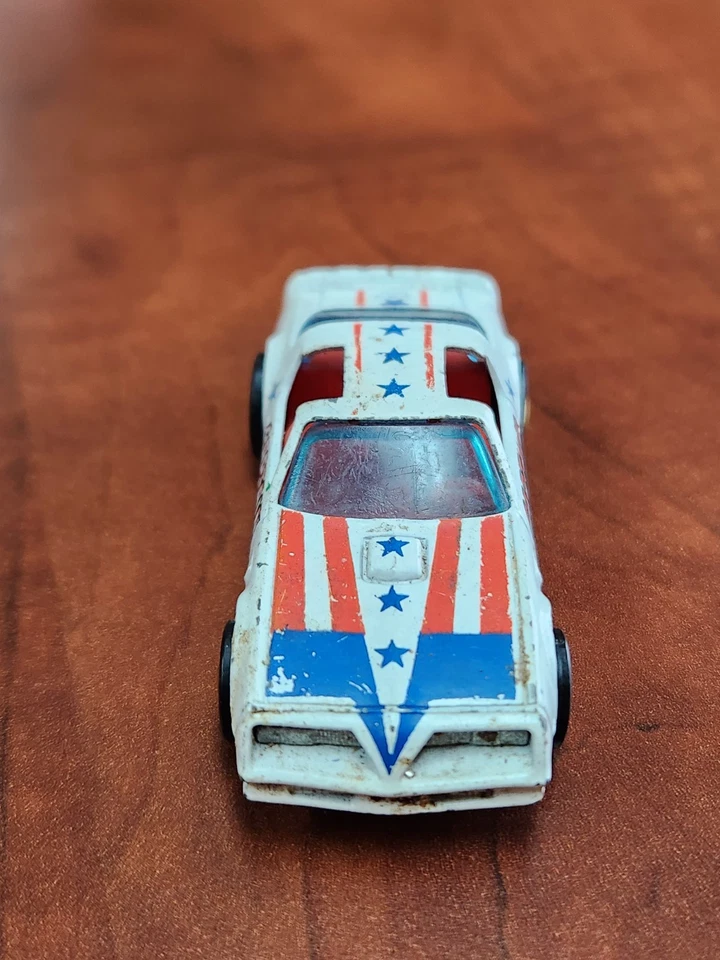 VINTAGE 1977 HOT WHEELS HOT BIRD CAPTAIN AMERICA DIE CAST R332 - Image 3 of 4