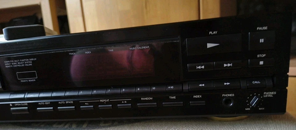Denon DCD 820 - Oberliga CD - Player, Koaxialer Digitalausgang und Fernbe. - Bild 2 von 4