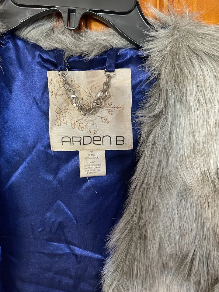 Arden B, мех туника жилет, цвет серый, размер XS очень милый - Изображение 3 из 4