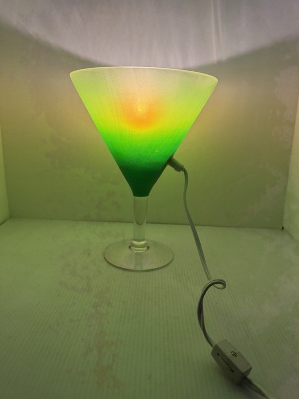 Vintage Apple Martini Cocktail Glass Lamp Decoration!!