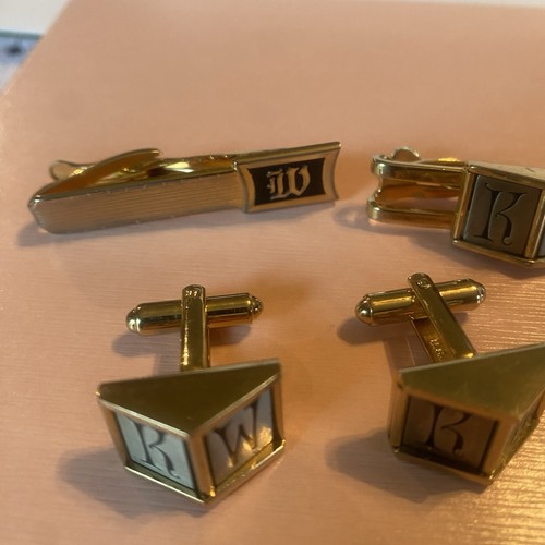 Hickok EE. UU. Para Hombres Gemelos Corbata Clips Monograma KW Tono Dorado - Imagen 16 de 17