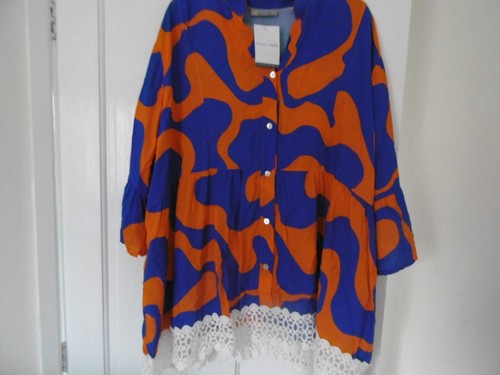 Madame Butterfly 3XL Blue & Orange & Cream Lace Trim 1/2 Sleeve Blouse.