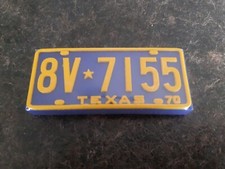 VTG License Plate Shaped 8V 7155 Texas 1970 Small Collectible Eraser