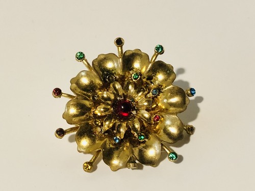 Vintage goldtone multi colored rhinestone brooch - Picture 2 of 4