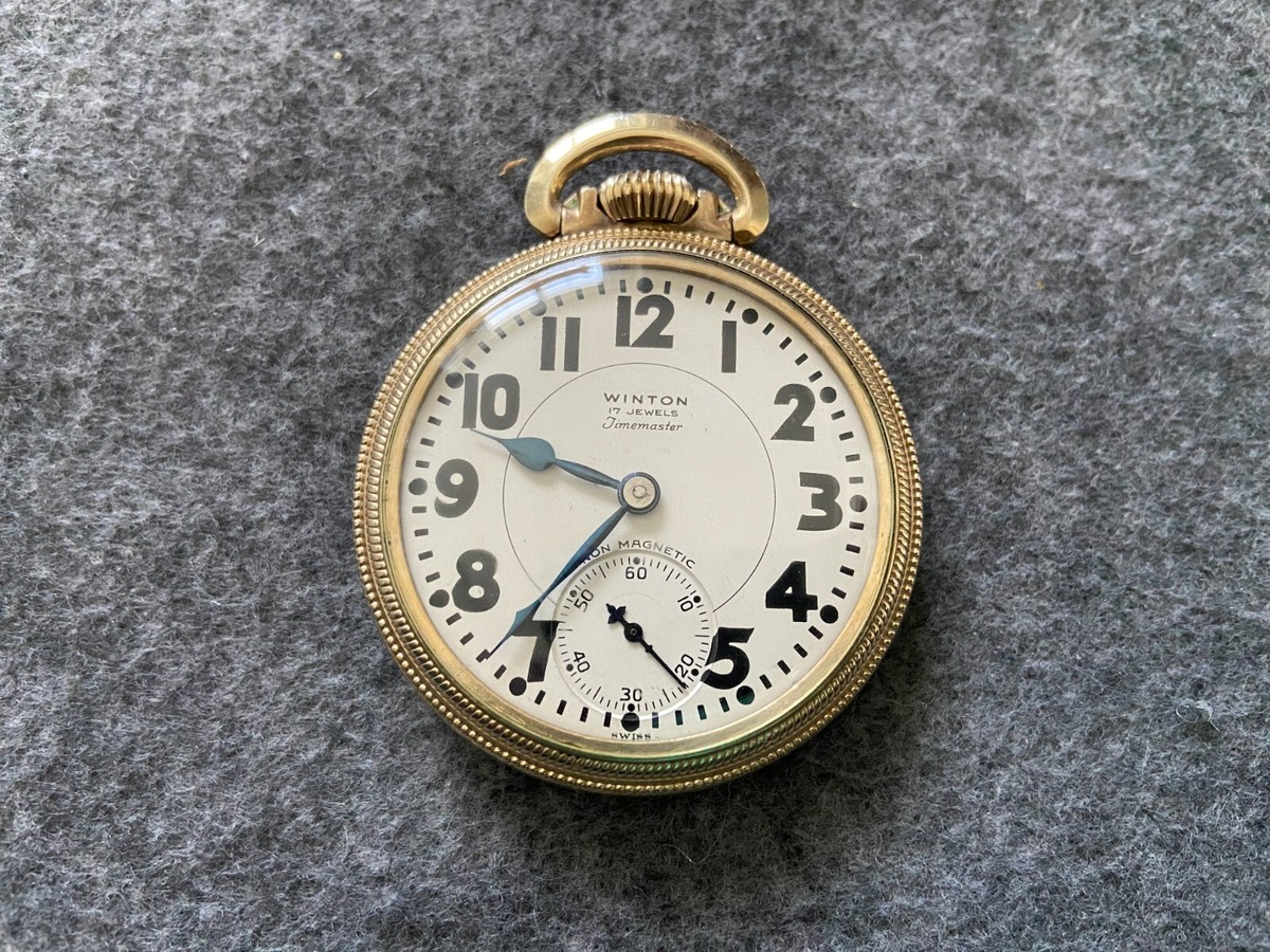 s-l1200.jpg s-l1200.jpg