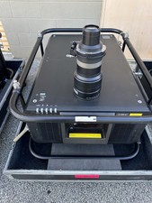Panasonic Pt-rz31k 31,0000 Laser Projector