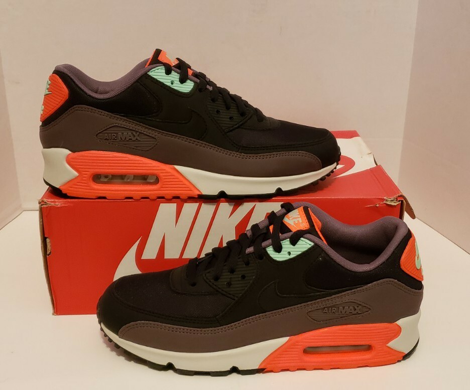 Nike Air Max 90 Essential Black/Hyper Crimson/Noir Men's Sz