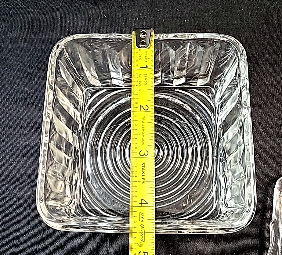 Federal Glass Ribbed Refrigerator Dish w/ Lid 4" x 4" square