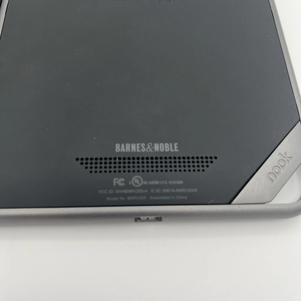 Barnes & Noble NOOK Color BNRV200 Tablets bundle of 2 For parts - Image 4 of 4