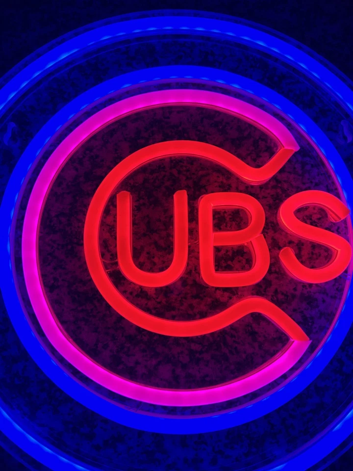 Chicago Cubs Baseball Red, Pink & Blue Light up Logo Sign For Any Room Or Bar - Image 4 of 4