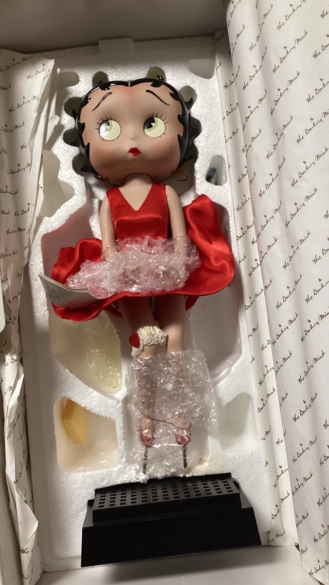 Danbury Mint 1995 Betty Boop “Toast of the Town” Porcelain Doll