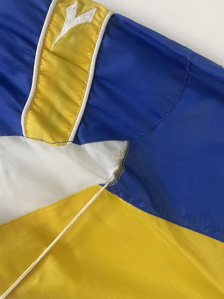 Chaqueta cortavientos vintage Calgary Royals Diadora ligera talla XL Foto 4 de 4