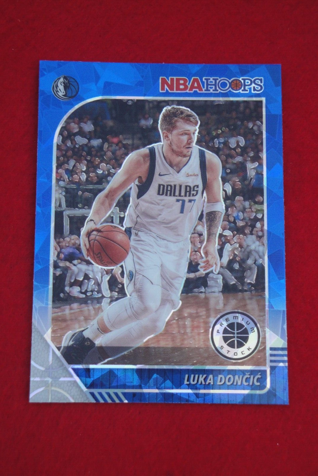 Luka Doncic 2019-20 Hoops Premium Stock Prizm Blue Cracked Ice NO. 39