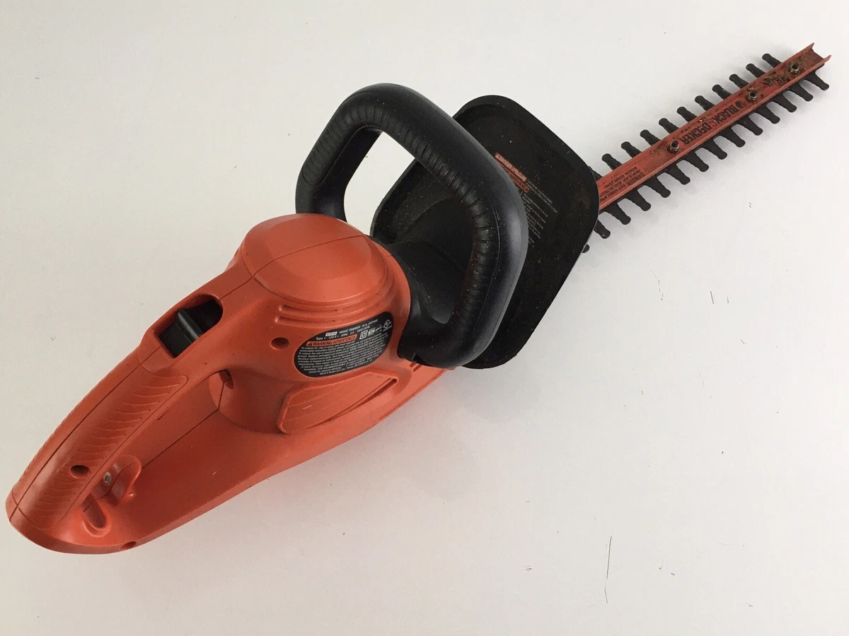 Black + Decker Hedge Trimmer, 18 Inch, Corded