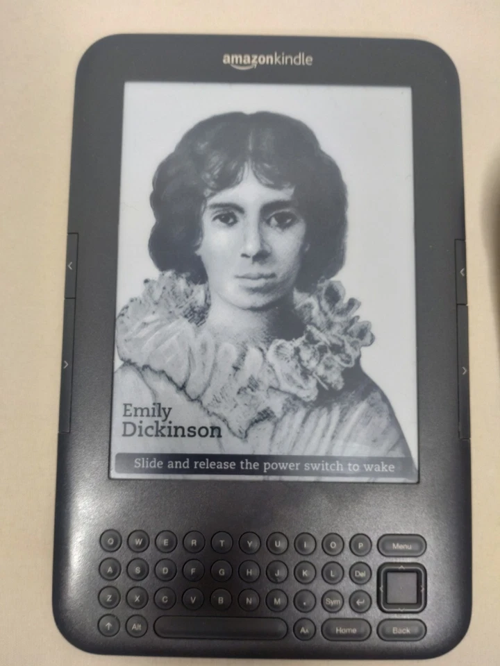 Amazon Kindle Keyboard D00901 3rd Generation 4GB, tested fully working used - Image 2 of 4