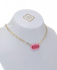 New 100% KENDRA SCOTT Gold Bright Pink Elisa Pendant Paperclip Chain Necklace