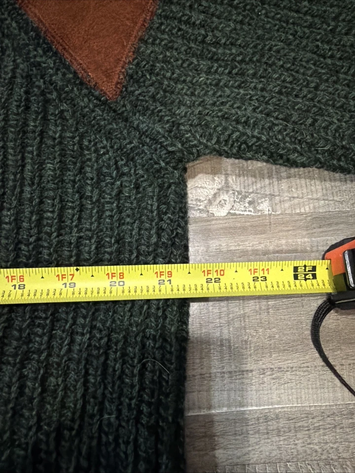 Vtg Woolrich Wool Nylon Suede Patch Sweater Green Style 9100 Sz S - Image 4 of 4