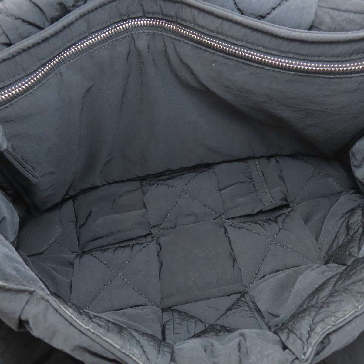 BOTTEGA VENETA  cassette Shoulder Bag Nylon  Ladies [Used] thumbnail 5