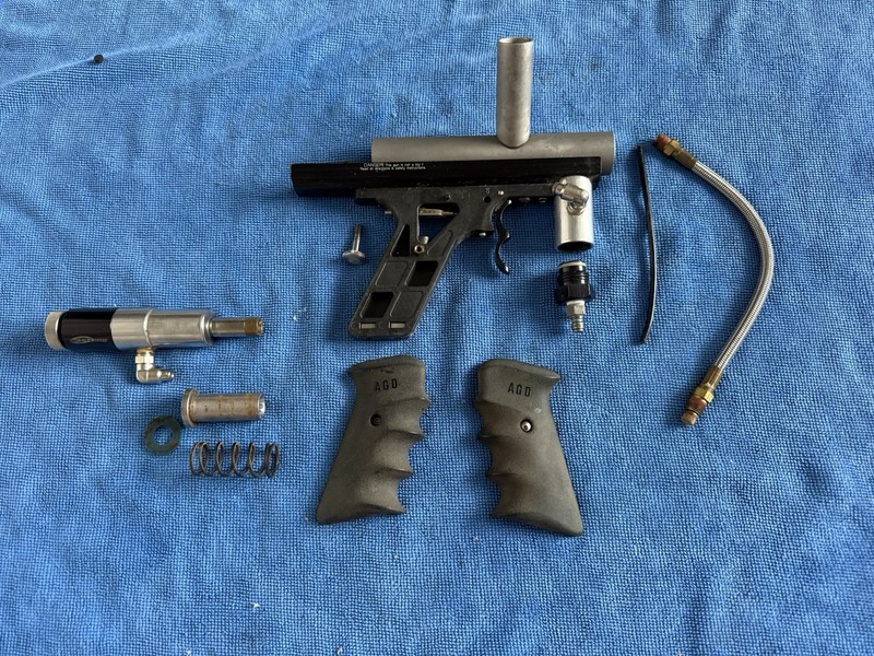 AGD 68 Automag Paintball Marker (PLEASE READ DESCRIPTION)