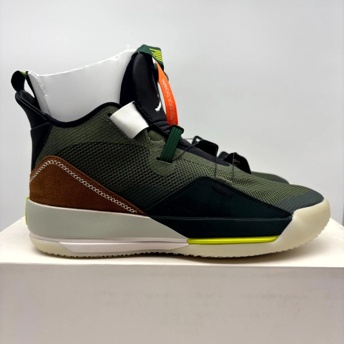 Air Jordan XXXIII NRG Travis Scott for Sale | Authenticity