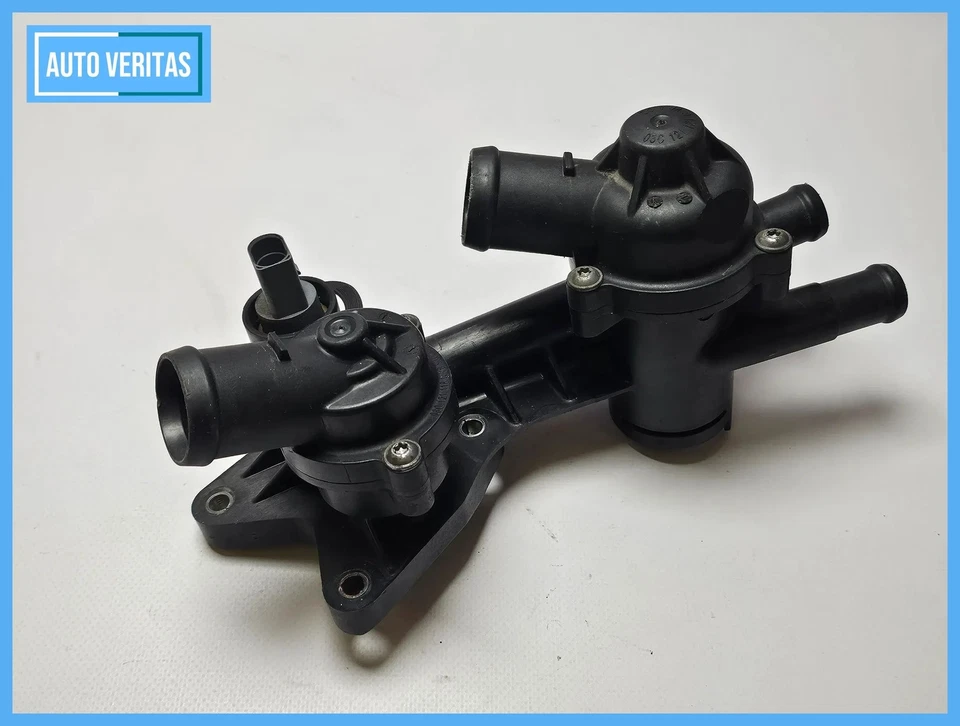 Original VW Touran 1.6 FSI Bj 04 thermostat housing 03C121026K 1 T 1797350 - Image 2 of 4