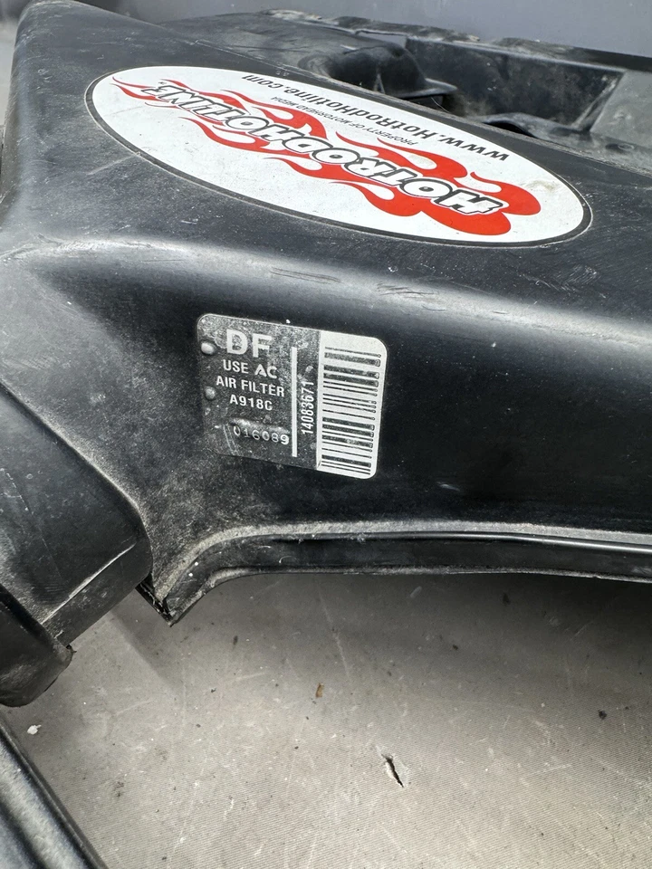 1985-1992 Chevy Camaro Air Cleaner Housing Throttle Body TPI - Image 3 of 4