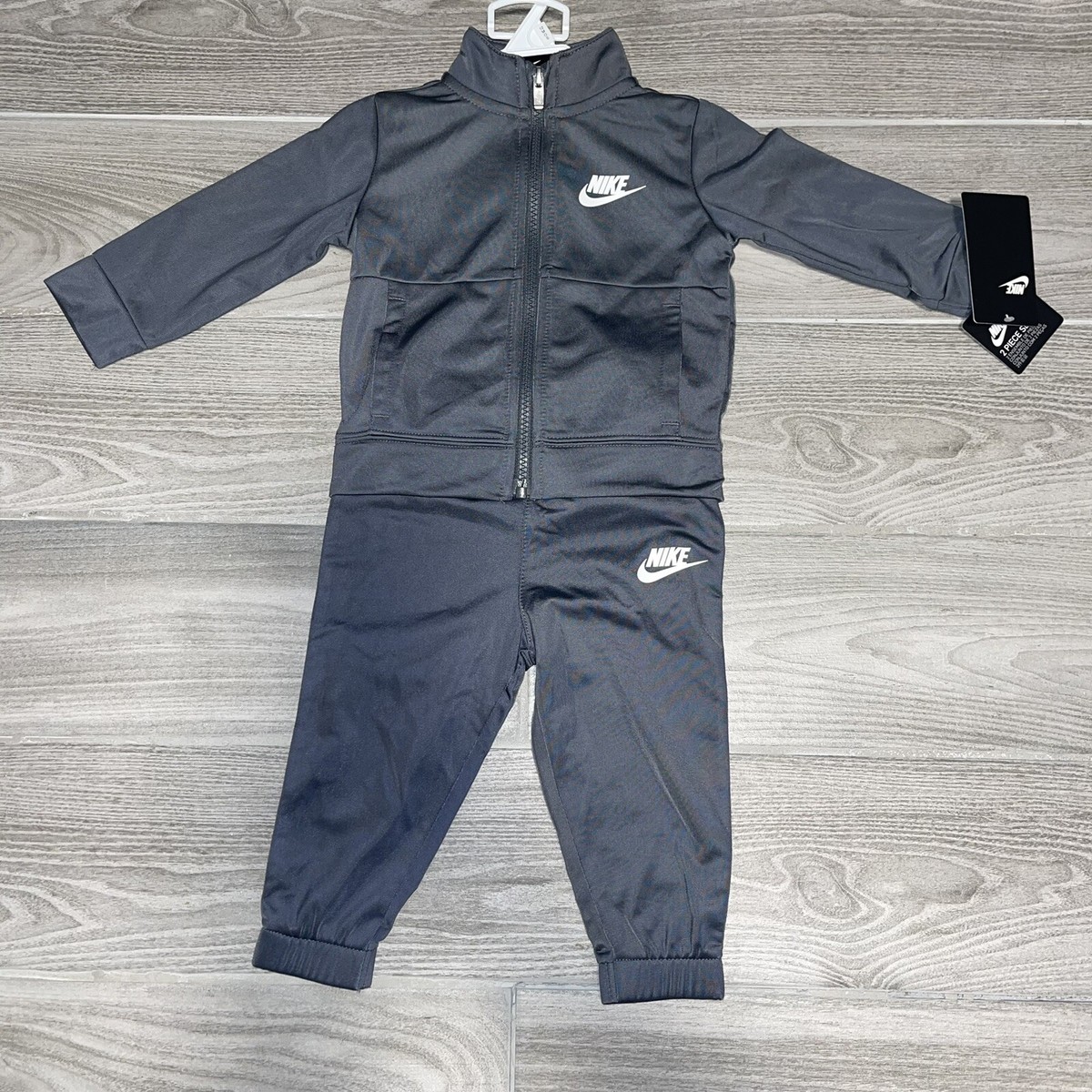 nike grey jogging suit