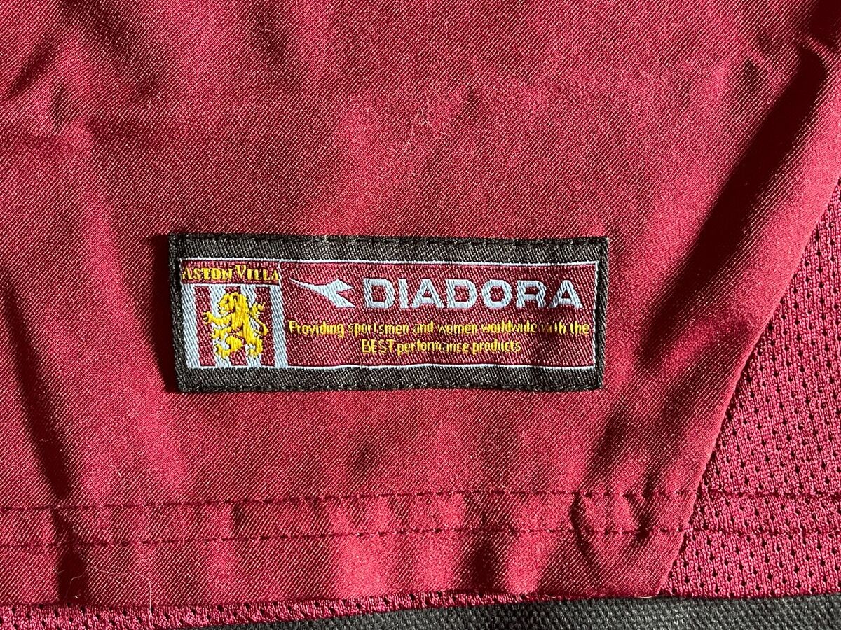 Diadora Rover Aston Villa Cycle Shirt Junior XL 32 Diadora Rover Aston Villa Cycle Shirt Junior XL 32