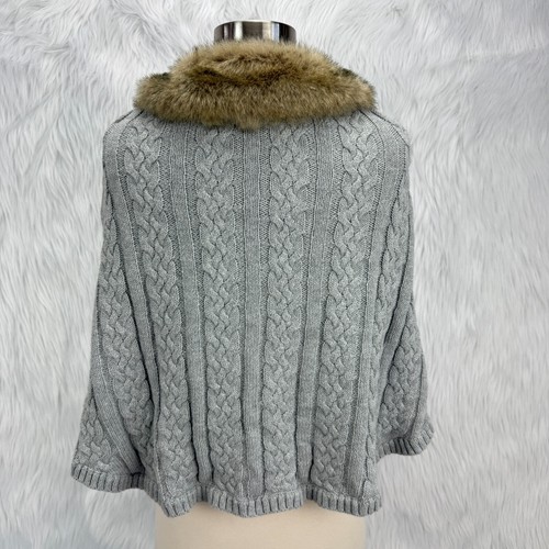 HOPE & HENRY Girls Sweater Poncho Cape Sz M 7/8 Knit Shawl Faux Fur Collar Gray - Picture 8 of 16
