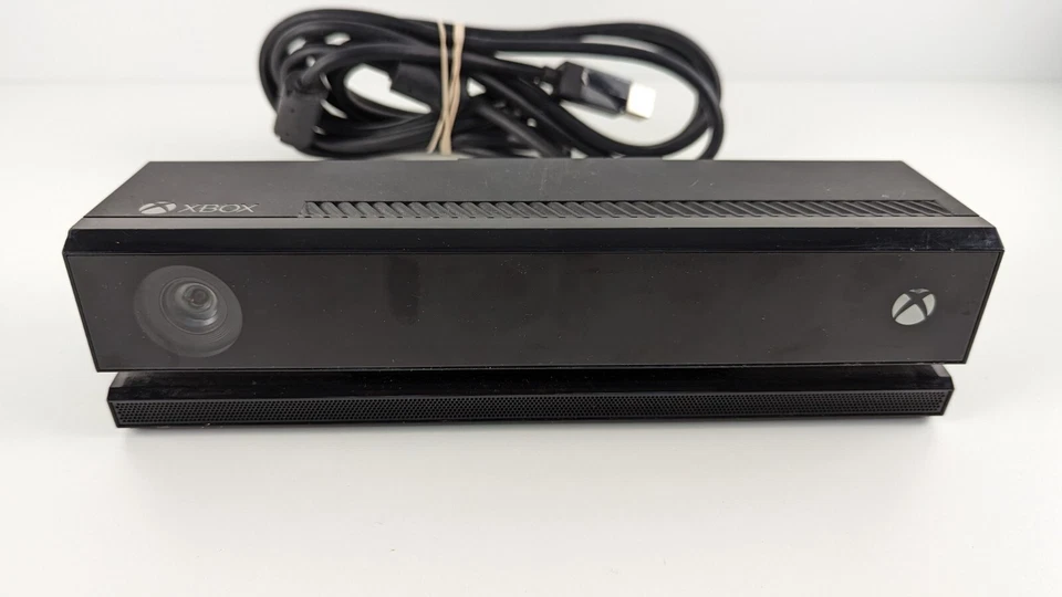 Microsoft Xbox One Kinect Motion Camera Controller Model 1520 - Image 2 of 4