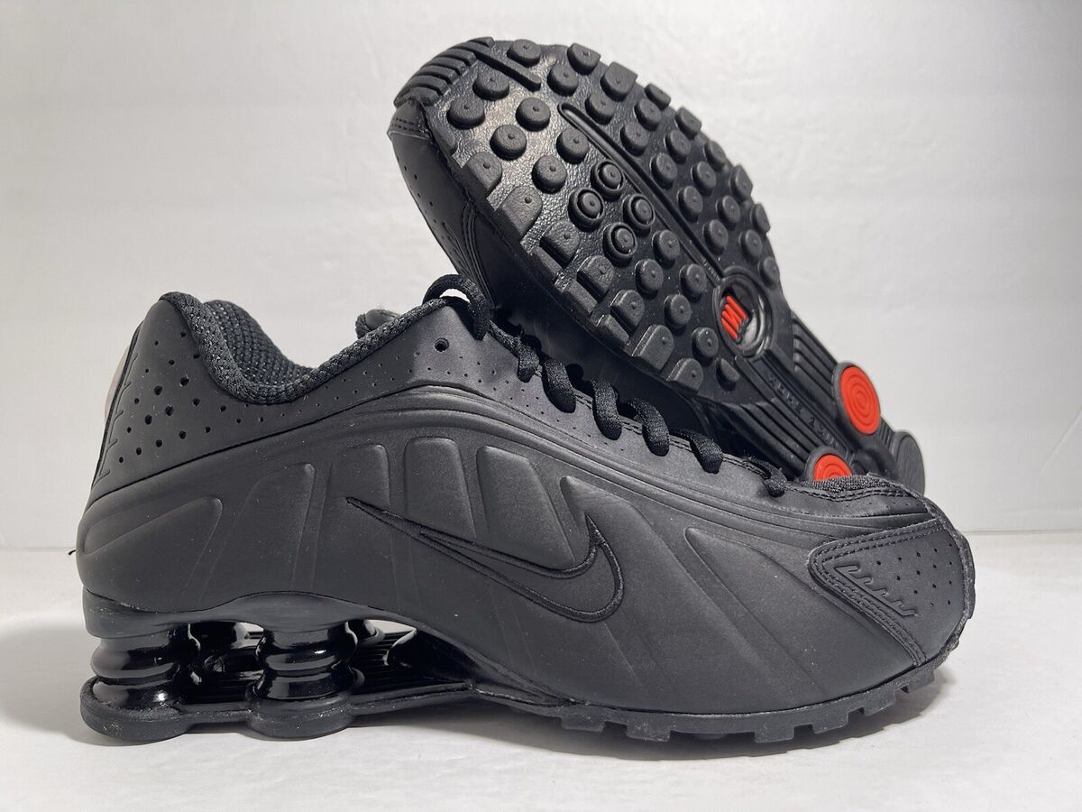 Nike Shox R4 'Black' Max Orange Shoes AR3565-004 Women's Nike Shox R4 'Black' Max Orange Shoes AR3565-004 Women's