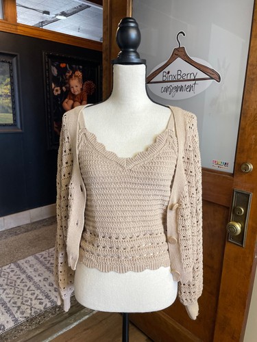 Dex Knit Cami & Cardigan Set (S) - Picture 3 of 5