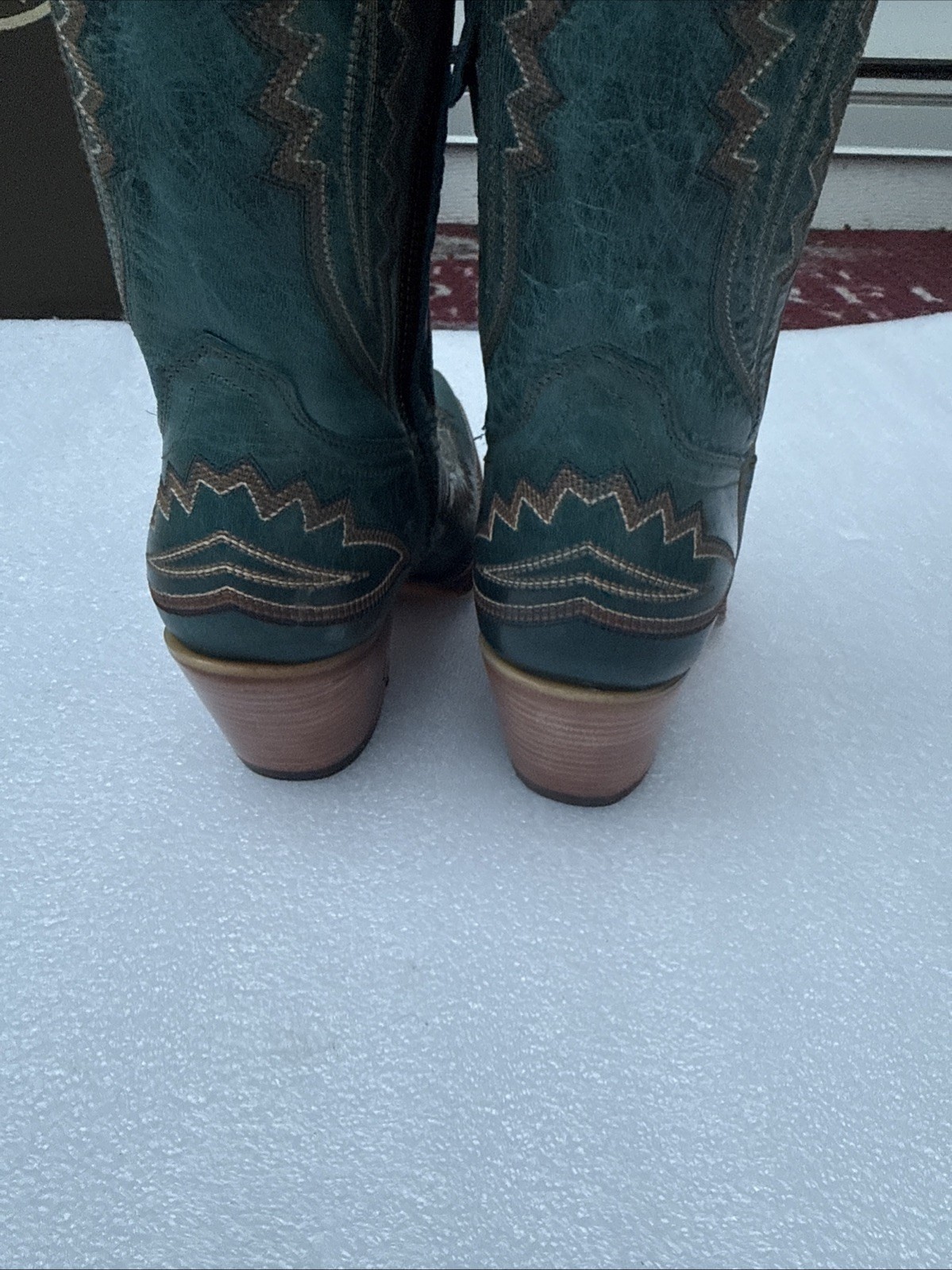 Ariat Women's Boots Casanova Western Cowgirl Turquoise Leather Sniped Toe 8.5 image 6