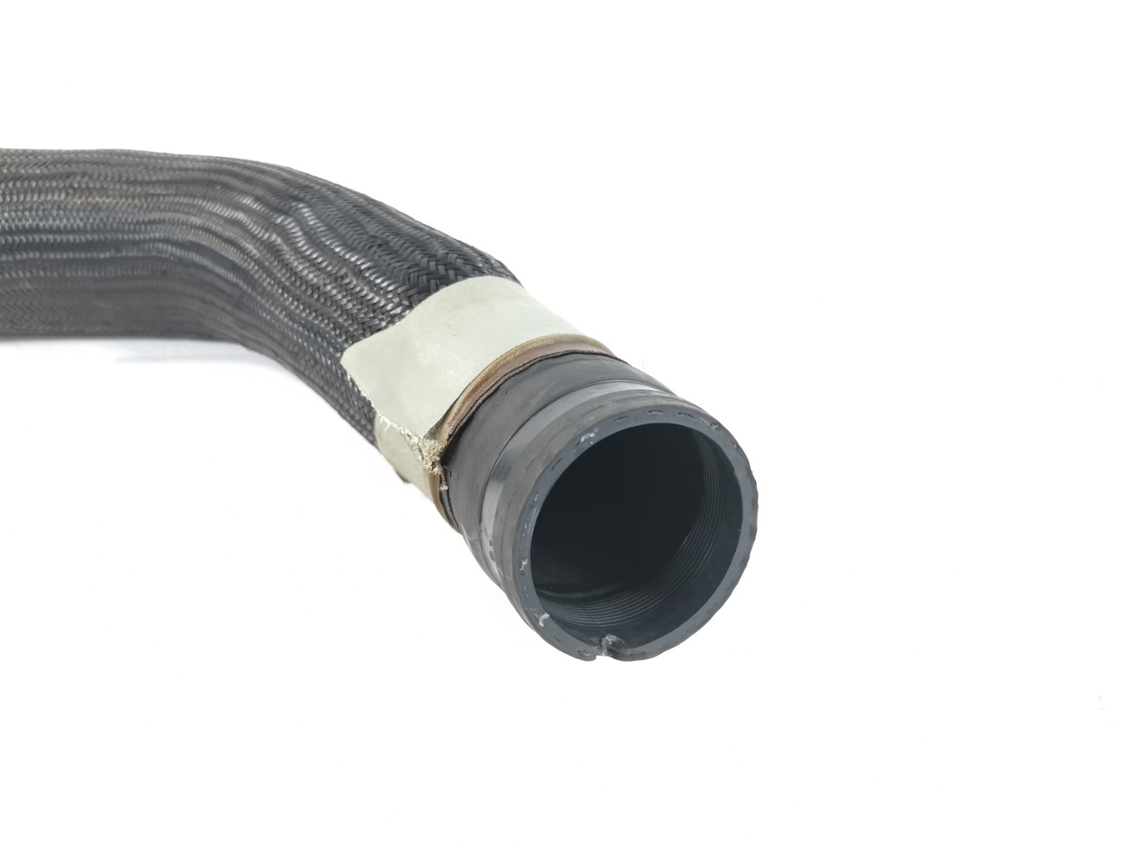 MASERATI LEVANTE S 3.0L 2017  Right Side Intercooler Air Intake Pipe 670039138