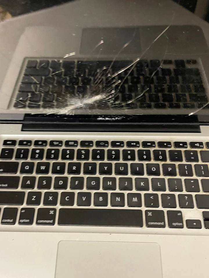 FINAL - Apple MacBook Pro 13" A1278 2011 Core i5-2415M NO RAM NO HDD Parts #623D - Image 3 of 4