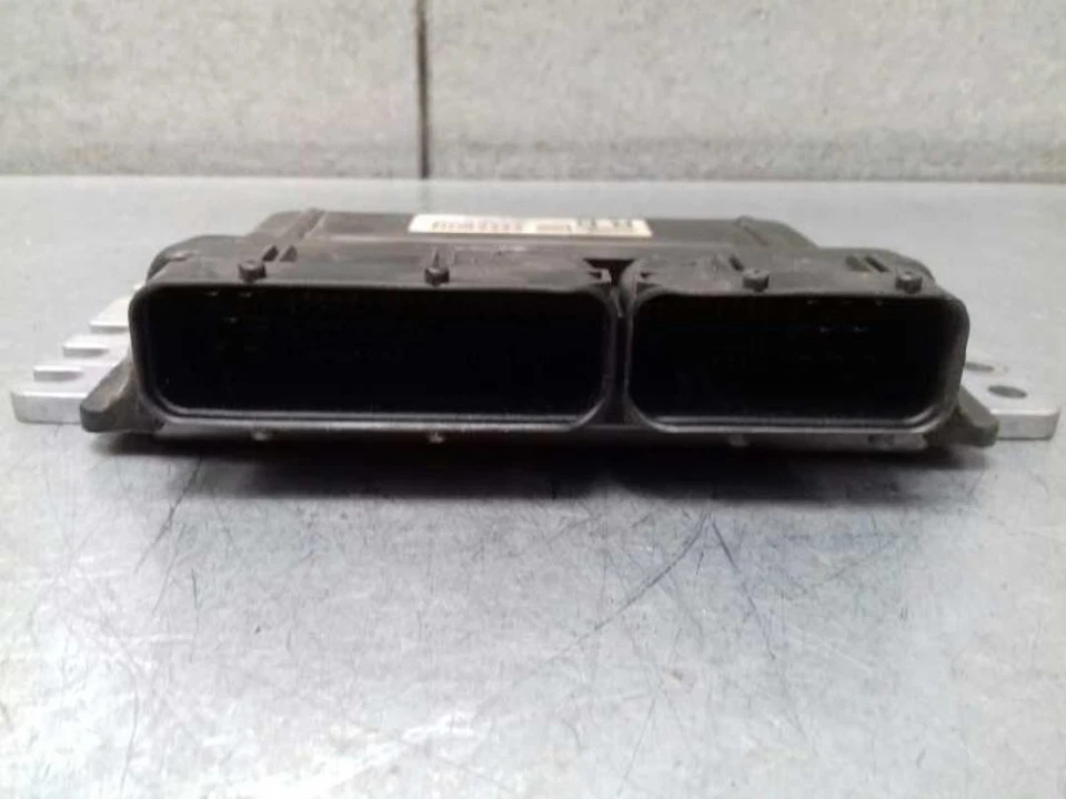 MEC32590A12 Centralina Motore per NISSAN PRIMERA TRAVELLER (P12) Acenta 1095174 - Immagine 2 di 4