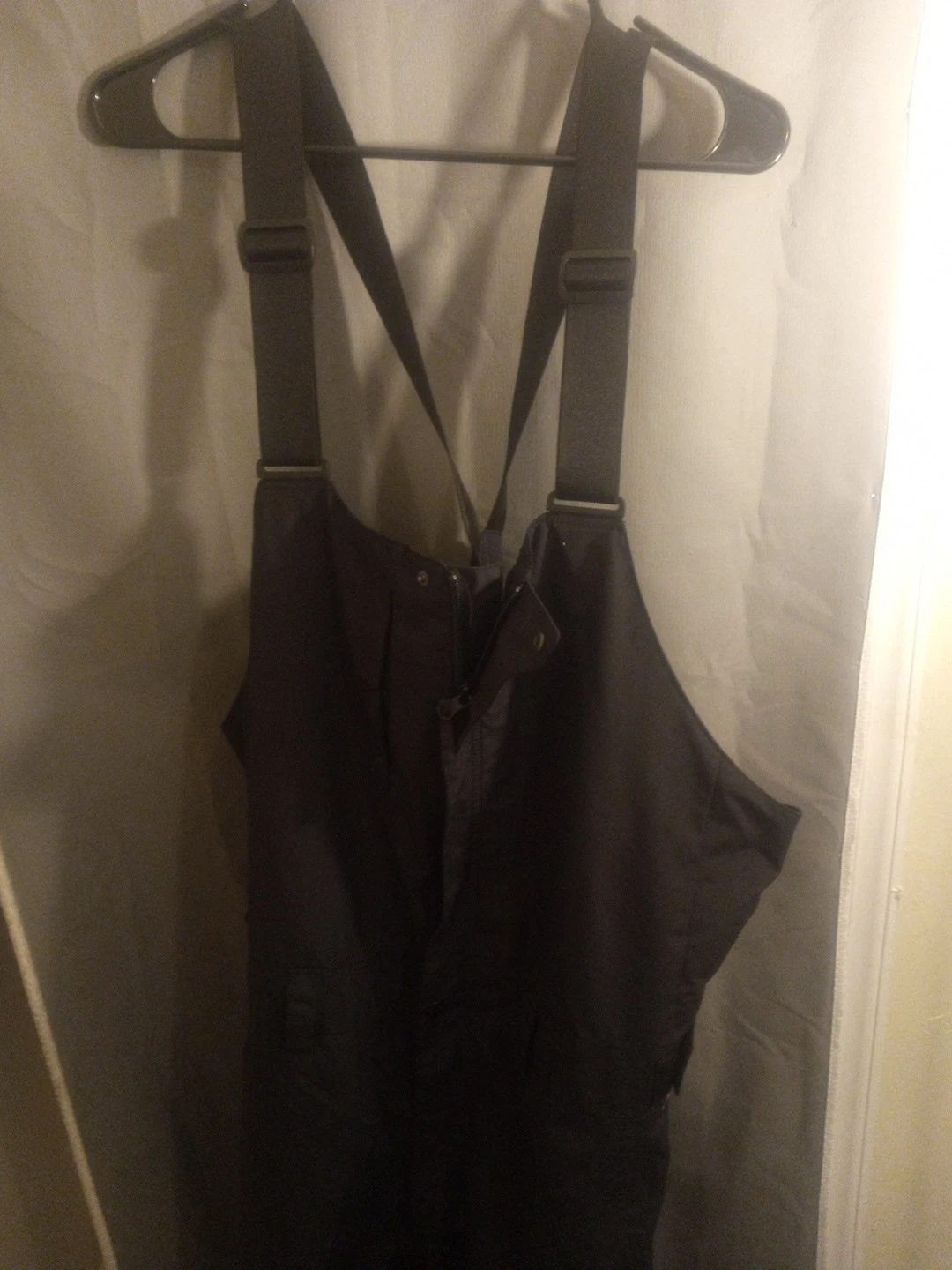 North Face Bib Mens XL HyVent Ski Snowboard Overall Suspenders Outdoors Black