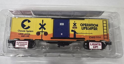#ad O Gauge Boxcar CHESSIE SYSTEM With LED Signal Lights NEW FRESHIP $44.00