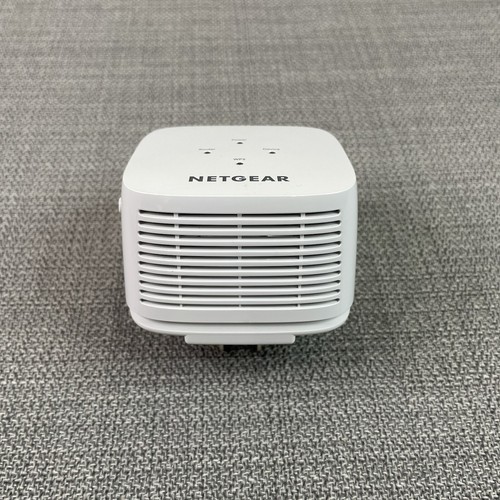 Netgear AC750 WiFi Range Extender- White (Model: EX2800) - Picture 4 of 11