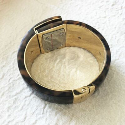 Michael Kors Wilkie Tortoise Acetate Cuff Bracelet Watch NWT Michael Kors Wilkie Tortoise Acetate Ladies Watch MK4313  main image 4